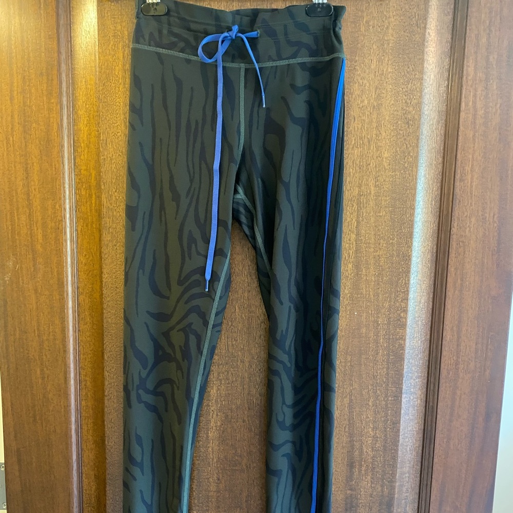 The Upside leggings